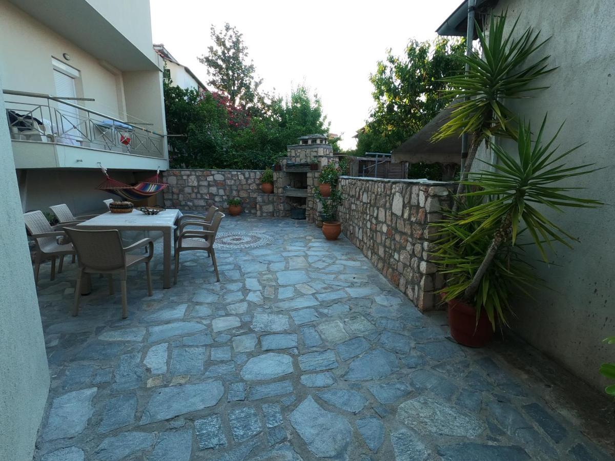 Private Modern Apartment Неа-Рода Екстер'єр фото